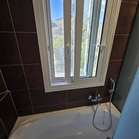 Cosy Lamprini דירה ניקיאנה